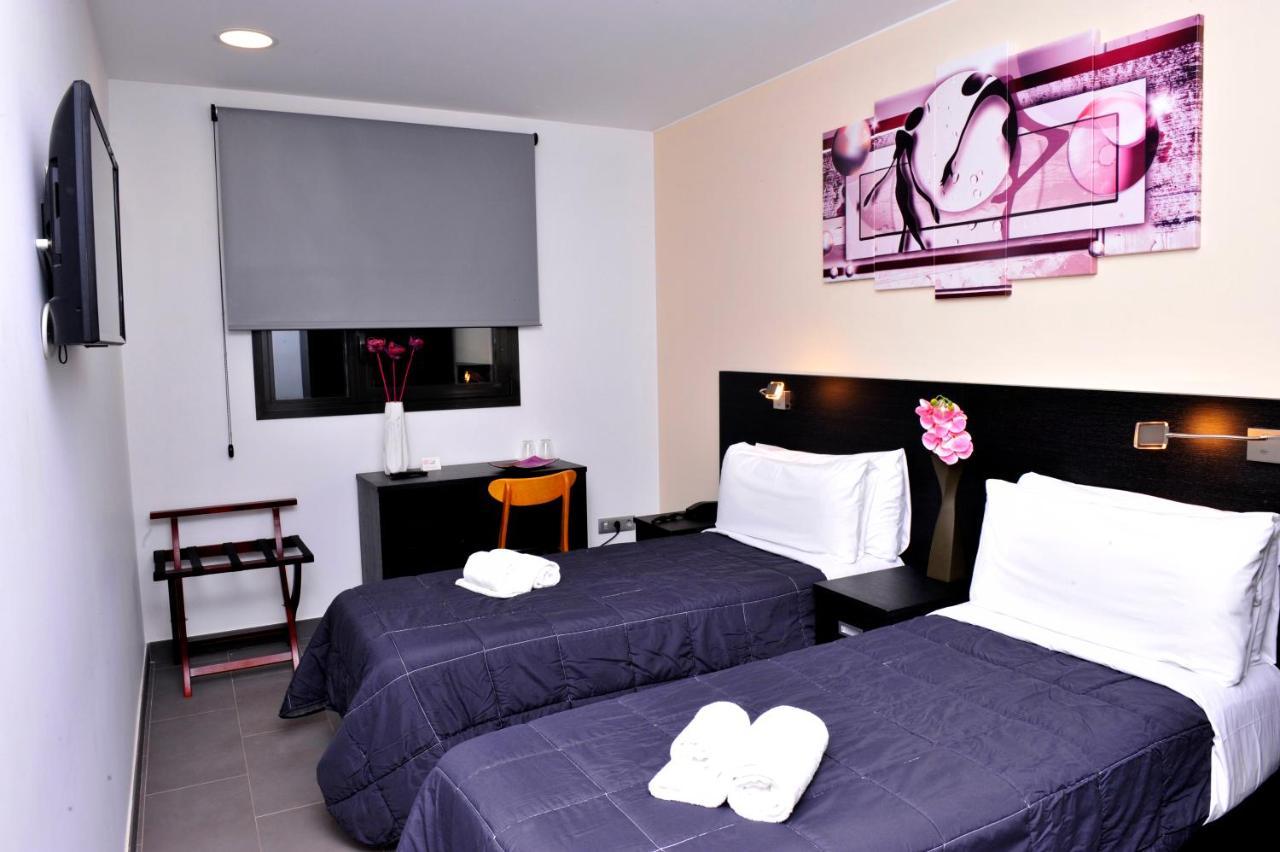 6 Bis Hotel كاستيلديفيلس المظهر الخارجي الصورة